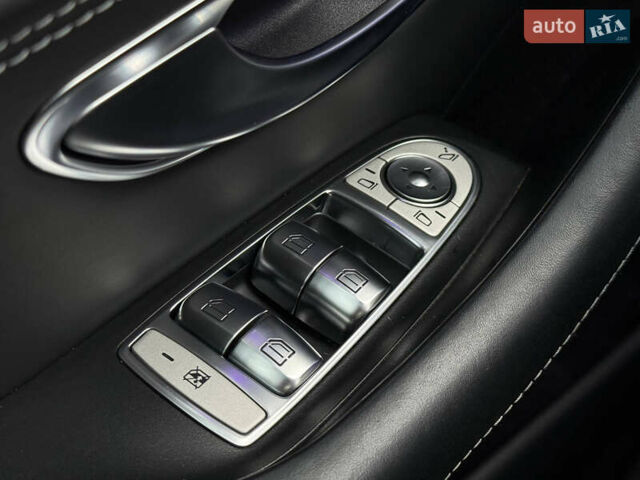 Черный Мерседес AMG GT 4-Door Coupe, объемом двигателя 3 л и пробегом 94 тыс. км за 79000 $, фото 24 на Automoto.ua