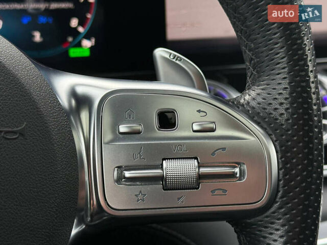 Черный Мерседес AMG GT 4-Door Coupe, объемом двигателя 3 л и пробегом 94 тыс. км за 79000 $, фото 26 на Automoto.ua