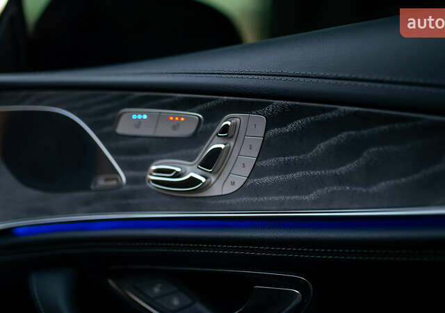 Чорний Мерседес AMG GT 4-Door Coupe, об'ємом двигуна 0 л та пробігом 57 тис. км за 93800 $, фото 44 на Automoto.ua