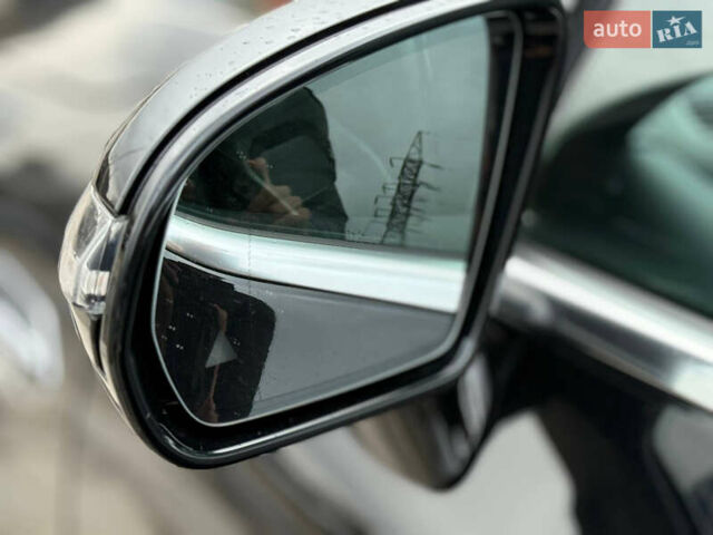 Черный Мерседес AMG GT 4-Door Coupe, объемом двигателя 3 л и пробегом 94 тыс. км за 79000 $, фото 15 на Automoto.ua