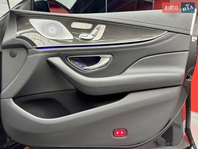 Черный Мерседес AMG GT 4-Door Coupe, объемом двигателя 3 л и пробегом 33 тыс. км за 79900 $, фото 55 на Automoto.ua