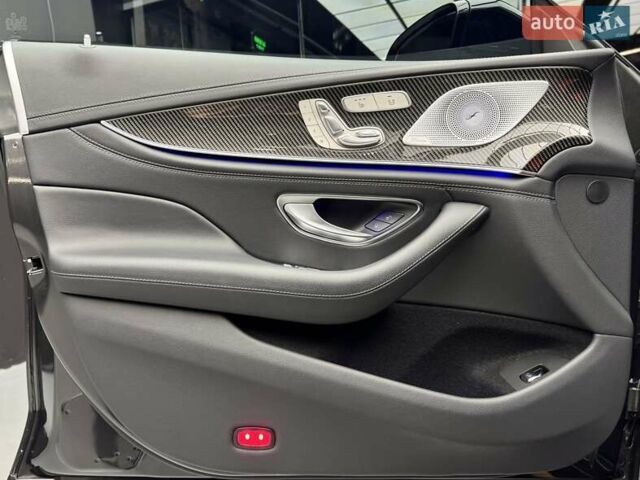 Черный Мерседес AMG GT 4-Door Coupe, объемом двигателя 3 л и пробегом 33 тыс. км за 79900 $, фото 24 на Automoto.ua