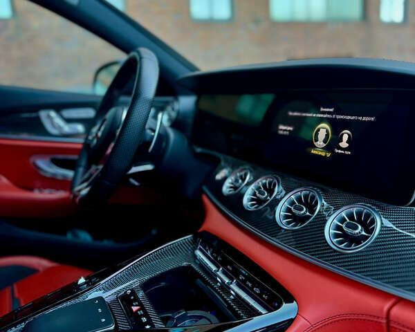 Черный Мерседес AMG GT 4-Door Coupe, объемом двигателя 3 л и пробегом 64 тыс. км за 100000 $, фото 15 на Automoto.ua