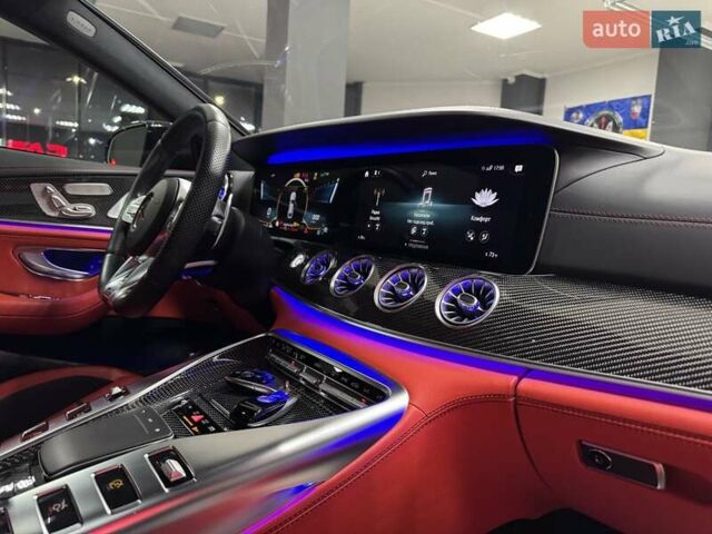 Черный Мерседес AMG GT 4-Door Coupe, объемом двигателя 0 л и пробегом 57 тыс. км за 79900 $, фото 76 на Automoto.ua
