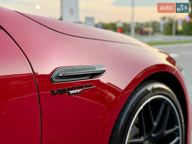 Красный Мерседес AMG GT 4-Door Coupe, объемом двигателя 4 л и пробегом 99 тыс. км за 90900 $, фото 12 на Automoto.ua