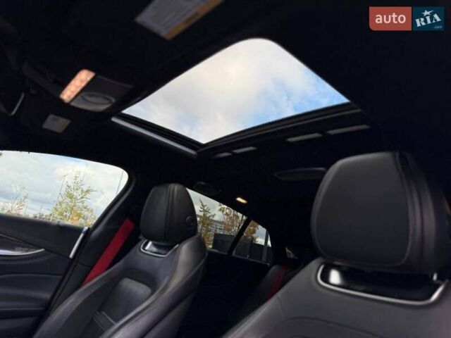 Красный Мерседес AMG GT 4-Door Coupe, объемом двигателя 3.98 л и пробегом 105 тыс. км за 94990 $, фото 19 на Automoto.ua