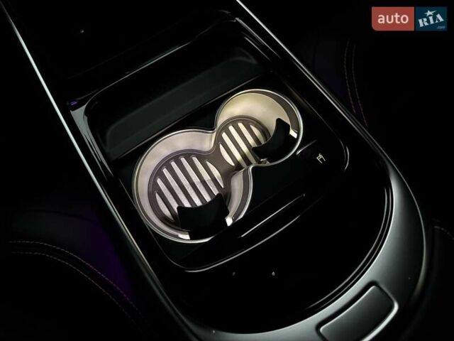 Мерседес AMG GT 4-Door Coupe, объемом двигателя 4 л и пробегом 43 тыс. км за 120000 $, фото 54 на Automoto.ua