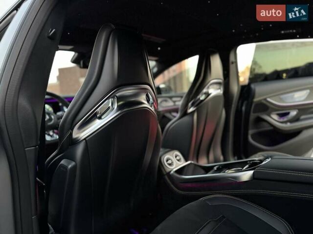Мерседес AMG GT 4-Door Coupe, объемом двигателя 4 л и пробегом 43 тыс. км за 120000 $, фото 34 на Automoto.ua