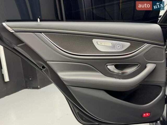 Серый Мерседес AMG GT 4-Door Coupe, объемом двигателя 4 л и пробегом 37 тыс. км за 184900 $, фото 36 на Automoto.ua