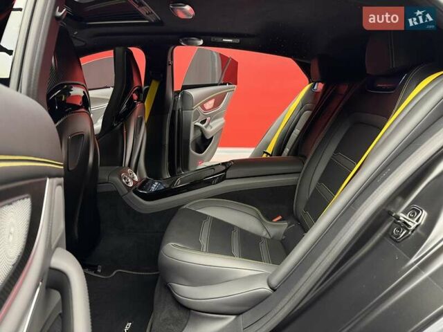 Серый Мерседес AMG GT 4-Door Coupe, объемом двигателя 4 л и пробегом 37 тыс. км за 184900 $, фото 37 на Automoto.ua