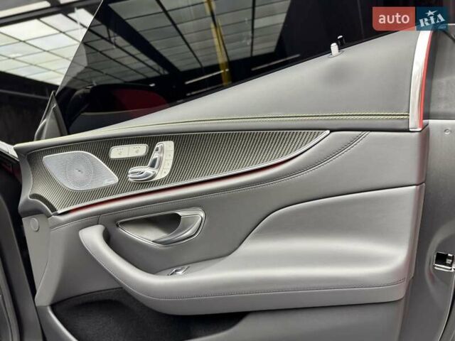 Серый Мерседес AMG GT 4-Door Coupe, объемом двигателя 4 л и пробегом 37 тыс. км за 184900 $, фото 51 на Automoto.ua
