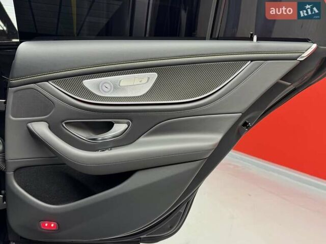 Серый Мерседес AMG GT 4-Door Coupe, объемом двигателя 4 л и пробегом 37 тыс. км за 184900 $, фото 44 на Automoto.ua