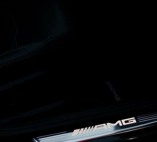 Серый Мерседес AMG GT 4-Door Coupe, объемом двигателя 3 л и пробегом 103 тыс. км за 69000 $, фото 14 на Automoto.ua