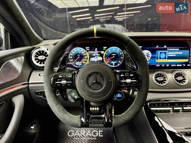 Серый Мерседес AMG GT 4-Door Coupe, объемом двигателя 4 л и пробегом 37 тыс. км за 184900 $, фото 29 на Automoto.ua