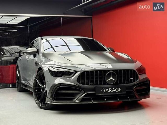 Серый Мерседес AMG GT 4-Door Coupe, объемом двигателя 4 л и пробегом 37 тыс. км за 184900 $, фото 9 на Automoto.ua