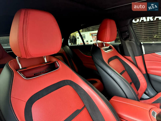 Серый Мерседес AMG GT 4-Door Coupe, объемом двигателя 0 л и пробегом 60 тыс. км за 93900 $, фото 26 на Automoto.ua