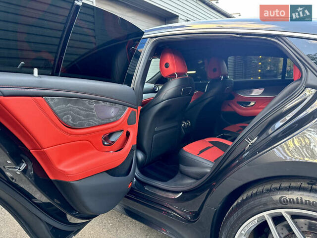 Серый Мерседес AMG GT 4-Door Coupe, объемом двигателя 0 л и пробегом 60 тыс. км за 93900 $, фото 36 на Automoto.ua