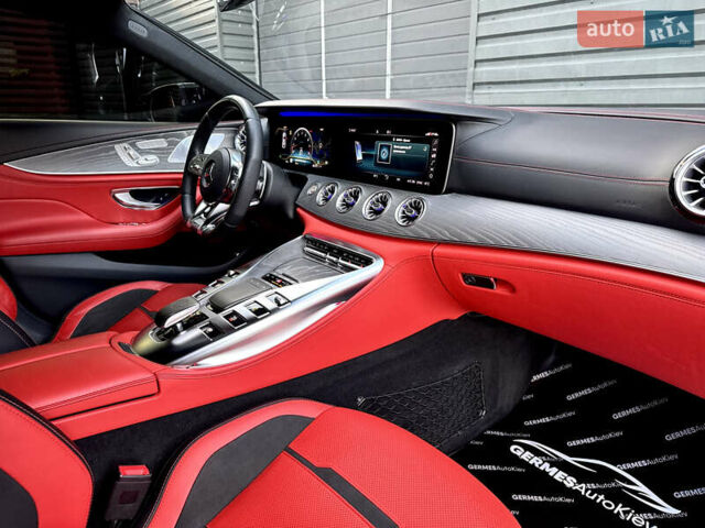 Серый Мерседес AMG GT 4-Door Coupe, объемом двигателя 0 л и пробегом 60 тыс. км за 93900 $, фото 25 на Automoto.ua