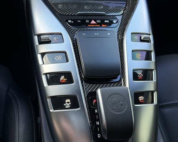 Серый Мерседес AMG GT 4-Door Coupe, объемом двигателя 3 л и пробегом 69 тыс. км за 85000 $, фото 38 на Automoto.ua
