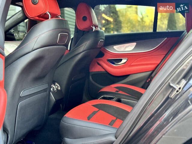 Серый Мерседес AMG GT 4-Door Coupe, объемом двигателя 0 л и пробегом 60 тыс. км за 93900 $, фото 33 на Automoto.ua