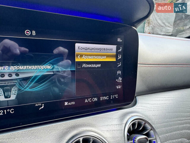 Серый Мерседес AMG GT 4-Door Coupe, объемом двигателя 0 л и пробегом 60 тыс. км за 93900 $, фото 48 на Automoto.ua