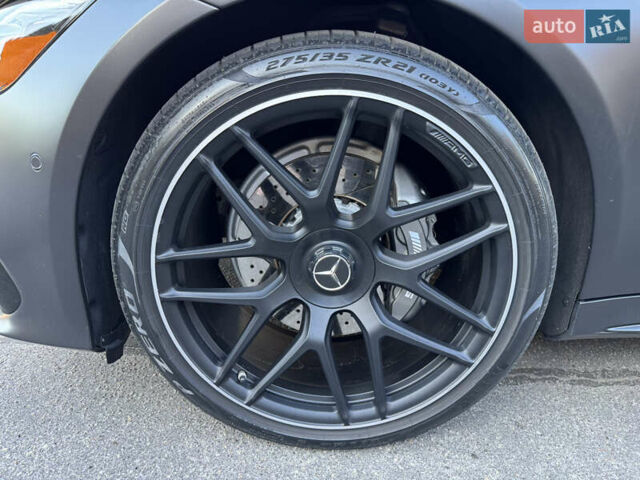 Серый Мерседес AMG GT 4-Door Coupe, объемом двигателя 3 л и пробегом 95 тыс. км за 83999 $, фото 27 на Automoto.ua