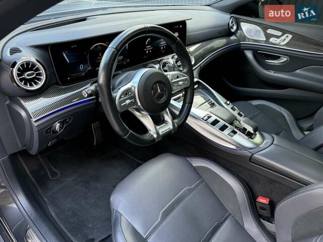 Серый Мерседес AMG GT 4-Door Coupe, объемом двигателя 3 л и пробегом 69 тыс. км за 85000 $, фото 18 на Automoto.ua