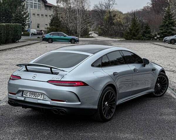 Серый Мерседес AMG GT 4-Door Coupe, объемом двигателя 3 л и пробегом 59 тыс. км за 88999 $, фото 4 на Automoto.ua