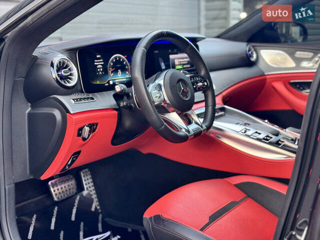 Серый Мерседес AMG GT 4-Door Coupe, объемом двигателя 0 л и пробегом 60 тыс. км за 93900 $, фото 21 на Automoto.ua