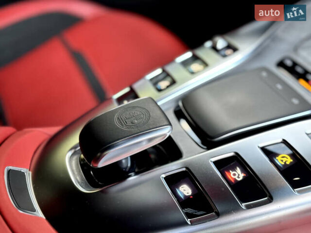 Серый Мерседес AMG GT 4-Door Coupe, объемом двигателя 0 л и пробегом 60 тыс. км за 93900 $, фото 31 на Automoto.ua