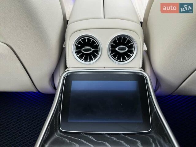 Синий Мерседес AMG GT 4-Door Coupe, объемом двигателя 3 л и пробегом 29 тыс. км за 93999 $, фото 36 на Automoto.ua