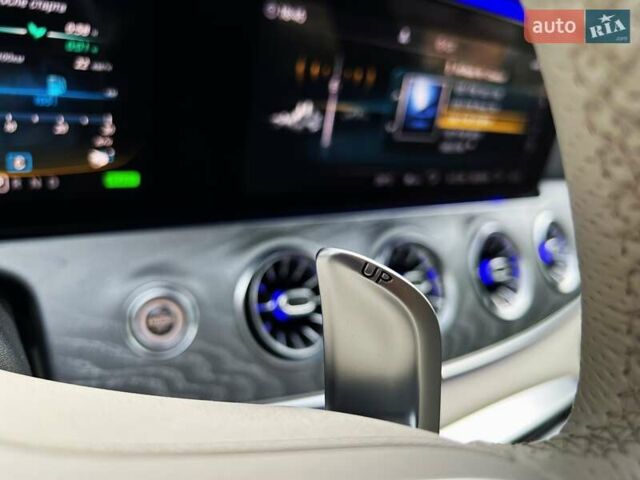 Синий Мерседес AMG GT 4-Door Coupe, объемом двигателя 3 л и пробегом 29 тыс. км за 93999 $, фото 48 на Automoto.ua