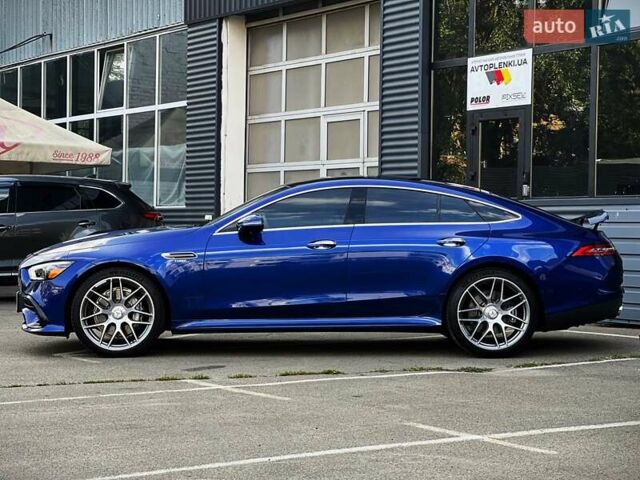 Синий Мерседес AMG GT 4-Door Coupe, объемом двигателя 3 л и пробегом 29 тыс. км за 93999 $, фото 11 на Automoto.ua