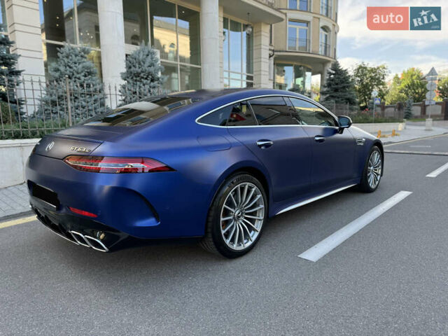 Синий Мерседес AMG GT 4-Door Coupe, объемом двигателя 4 л и пробегом 21 тыс. км за 179999 $, фото 9 на Automoto.ua