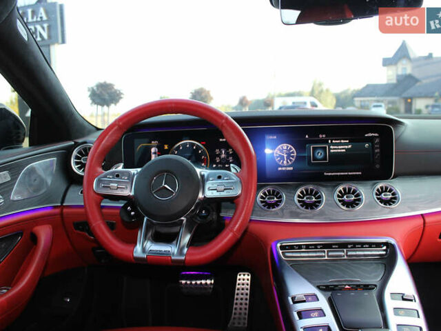 Зеленый Мерседес AMG GT 4-Door Coupe, объемом двигателя 4 л и пробегом 69 тыс. км за 92000 $, фото 35 на Automoto.ua