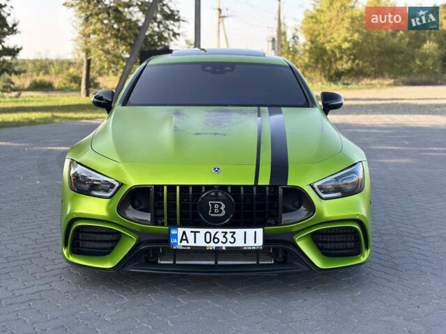 Зеленый Мерседес AMG GT 4-Door Coupe, объемом двигателя 4 л и пробегом 69 тыс. км за 92000 $, фото 1 на Automoto.ua
