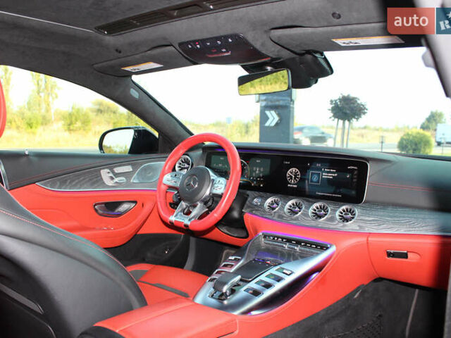 Зеленый Мерседес AMG GT 4-Door Coupe, объемом двигателя 4 л и пробегом 69 тыс. км за 92000 $, фото 36 на Automoto.ua