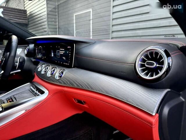 Мерседес AMG GT 4, об'ємом двигуна 2.45 л та пробігом 60 тис. км за 93900 $, фото 29 на Automoto.ua