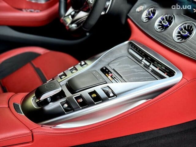 Мерседес AMG GT 4, об'ємом двигуна 2.45 л та пробігом 60 тис. км за 93900 $, фото 27 на Automoto.ua