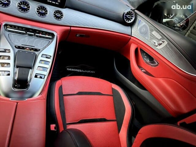 Мерседес AMG GT 4, об'ємом двигуна 2.45 л та пробігом 60 тис. км за 93900 $, фото 18 на Automoto.ua