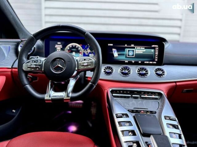 Мерседес AMG GT 4, об'ємом двигуна 2.45 л та пробігом 60 тис. км за 93900 $, фото 19 на Automoto.ua