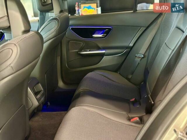 Серый Мерседес C-class All-Terrain, объемом двигателя 1.99 л и пробегом 129 тыс. км за 39900 $, фото 39 на Automoto.ua