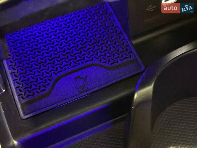 Сірий Мерседес C-class All-Terrain, об'ємом двигуна 1.99 л та пробігом 129 тис. км за 39900 $, фото 25 на Automoto.ua