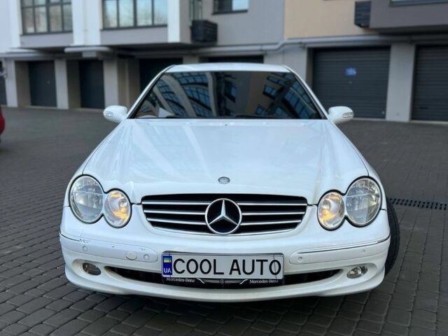 Белый Мерседес CLK-Class, объемом двигателя 2.6 л и пробегом 241 тыс. км за 5899 $, фото 1 на Automoto.ua
