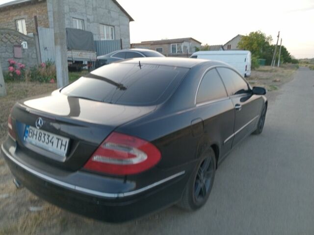 Черный Мерседес CLK-Class, объемом двигателя 2.7 л и пробегом 500 тыс. км за 7000 $, фото 11 на Automoto.ua