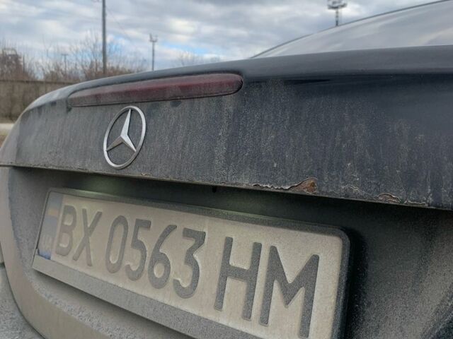 Чорний Мерседес CLK-Class, об'ємом двигуна 2.7 л та пробігом 370 тис. км за 4200 $, фото 17 на Automoto.ua