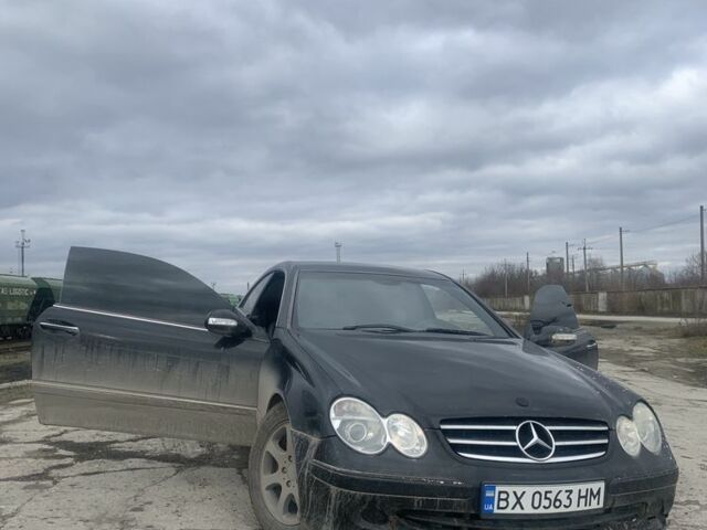 Чорний Мерседес CLK-Class, об'ємом двигуна 2.7 л та пробігом 370 тис. км за 4200 $, фото 3 на Automoto.ua
