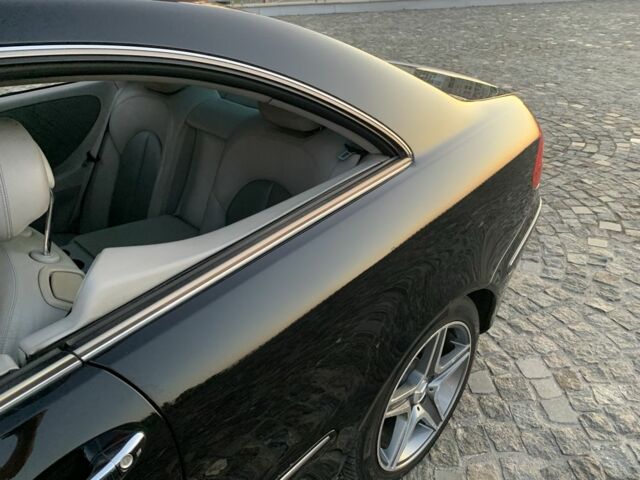Черный Мерседес CLK-Class, объемом двигателя 1.8 л и пробегом 197 тыс. км за 7300 $, фото 6 на Automoto.ua