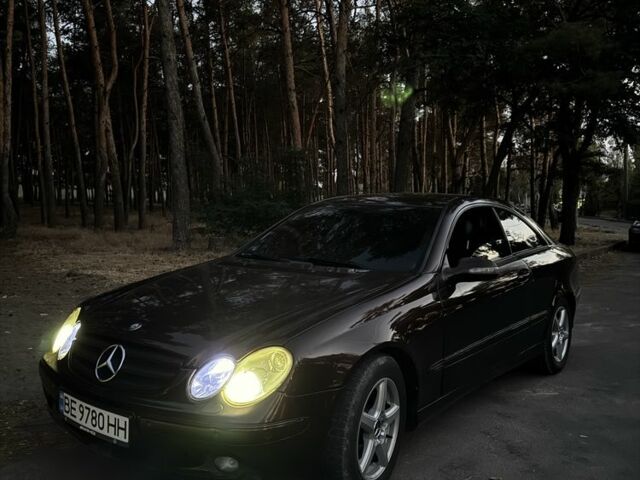 Коричневый Мерседес CLK-Class, объемом двигателя 1.8 л и пробегом 190 тыс. км за 6120 $, фото 2 на Automoto.ua