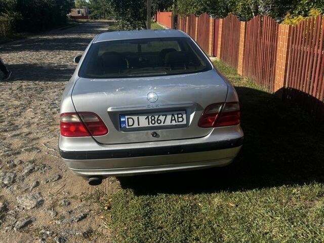 Сірий Мерседес CLK-Class, об'ємом двигуна 2 л та пробігом 440 тис. км за 2700 $, фото 2 на Automoto.ua